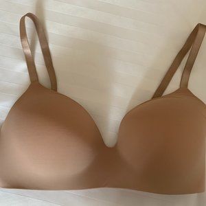Victoria's Secret Lightly-Lined Wireless T-Shirt Bra